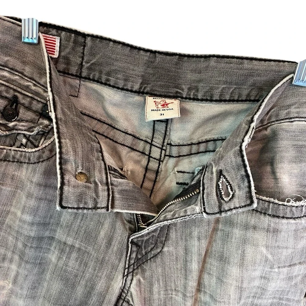 True Religion Ricky Jean Gray Wash Distressed Flap USA Straight Sz 31 Fit 32